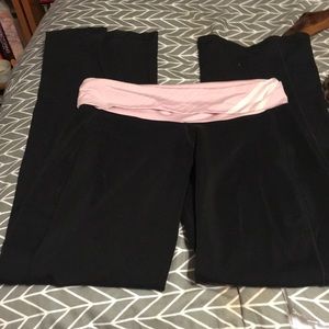 Adidas yoga pants size medium